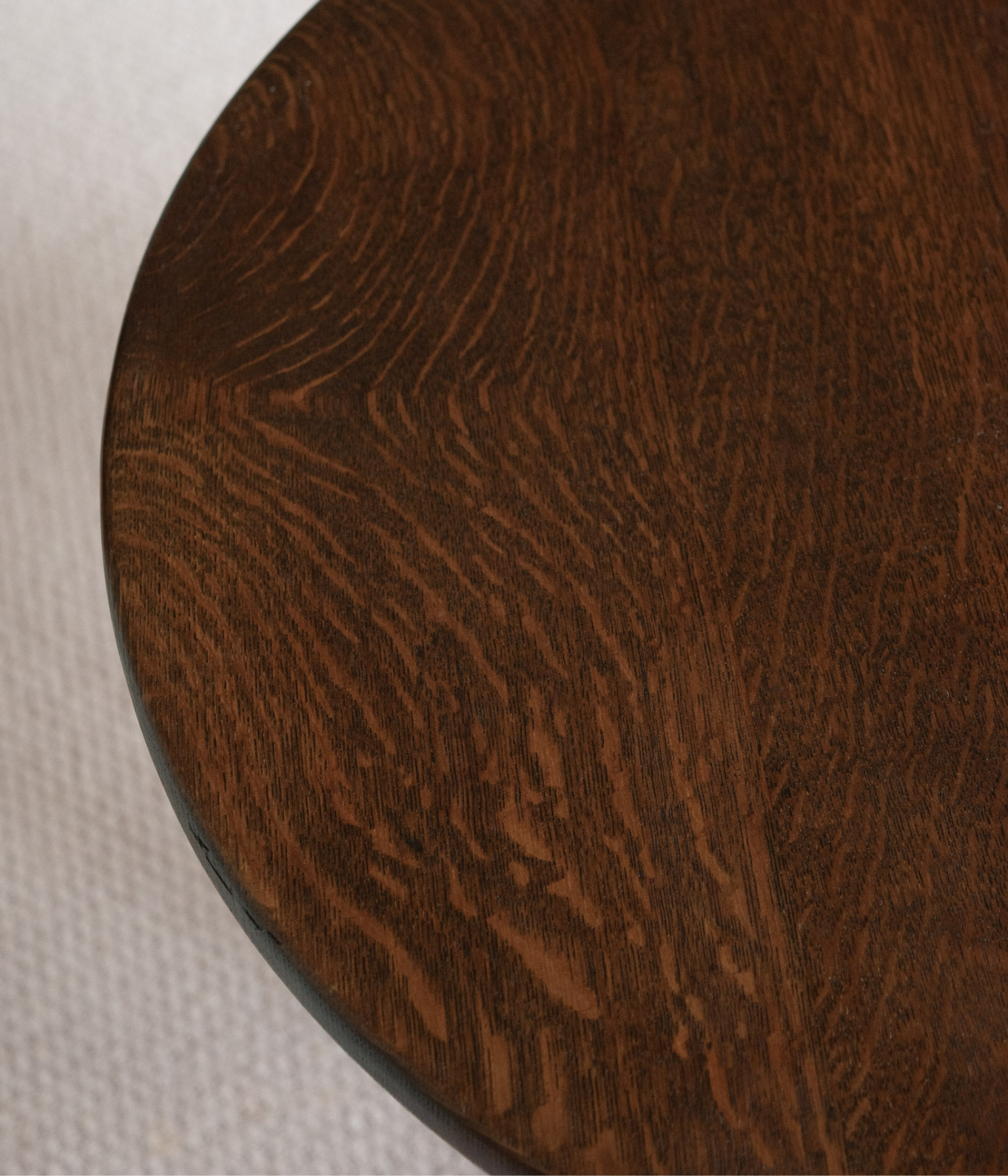 Early 20th Century Oak Occasional Table with Shaped Legs