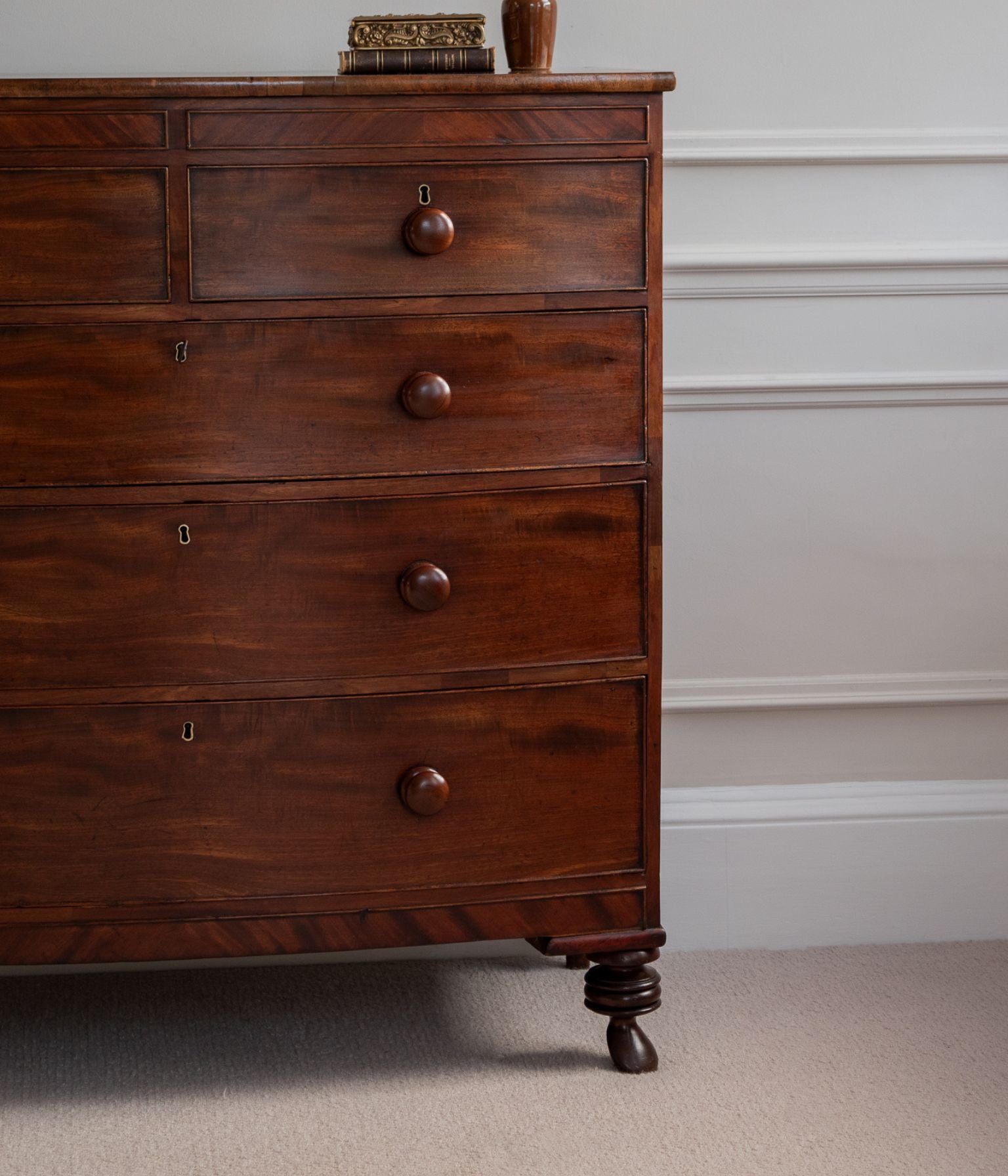 Georgian Mahogany Bow-Front Chest of Drawers with Original Knobs