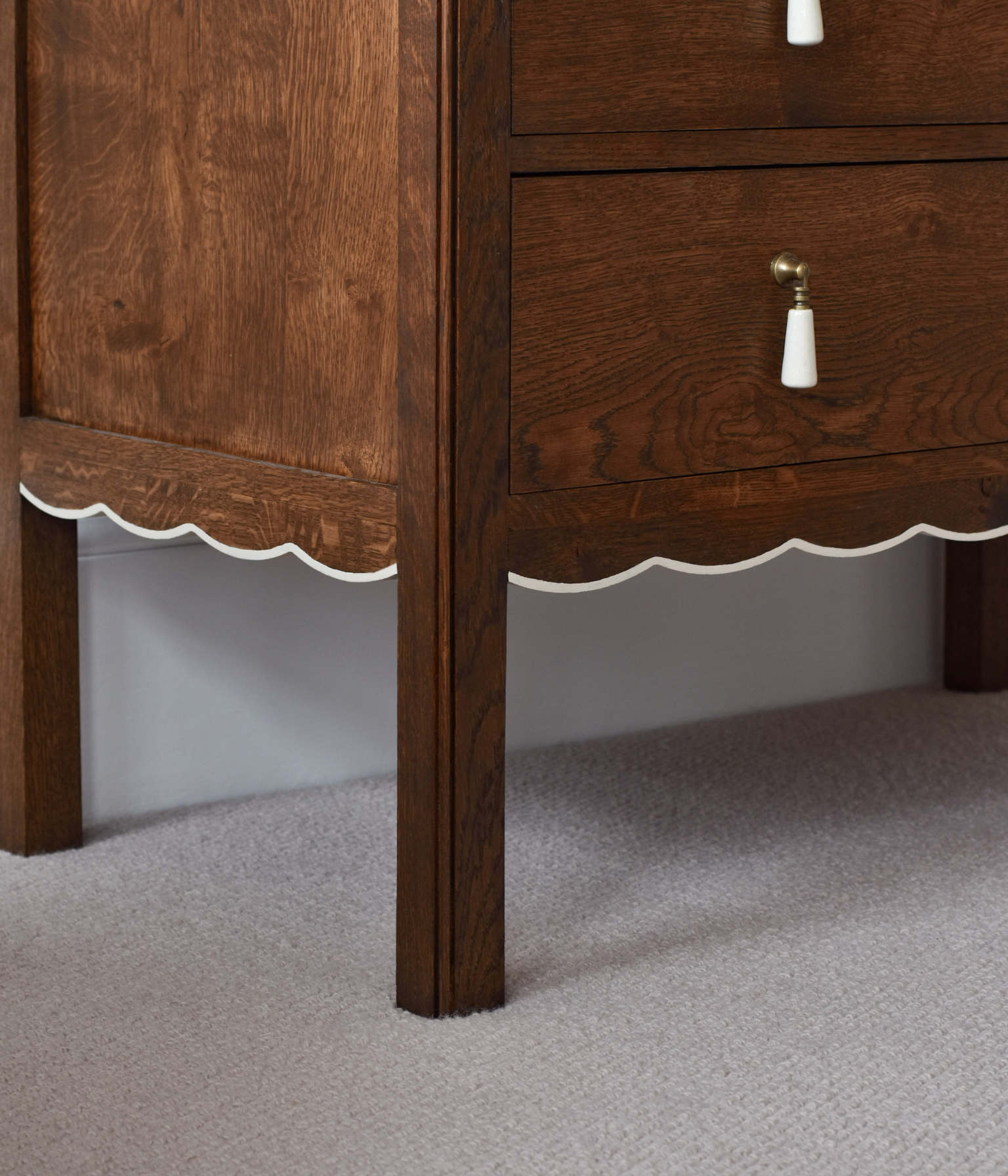Santiago Scalloped Chest Of Drawers