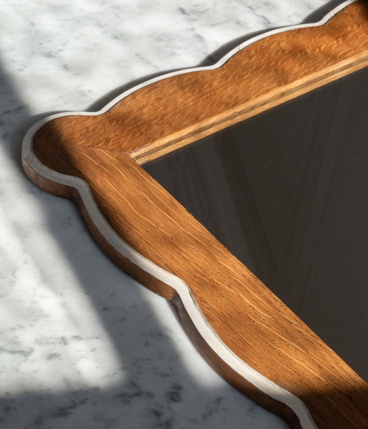 Santiago Scalloped Mirror - Small Size | Highlighted Edge | English Oak - Blend #21