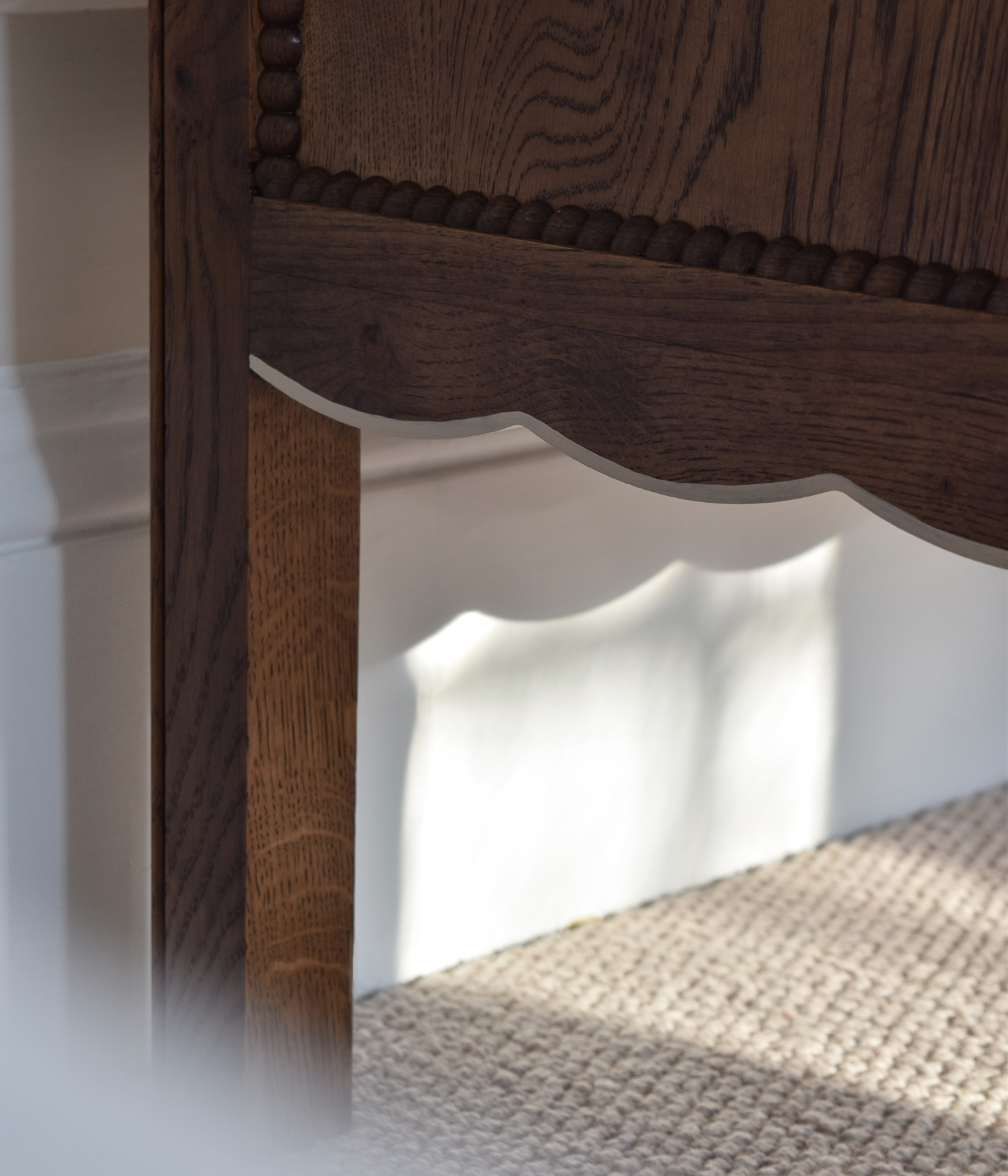 Santiago Scalloped Bedside Table