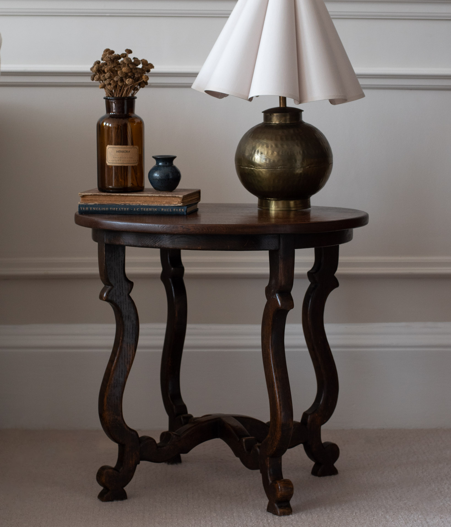 Early 20th Century Oak Occasional Table with Shaped Legs