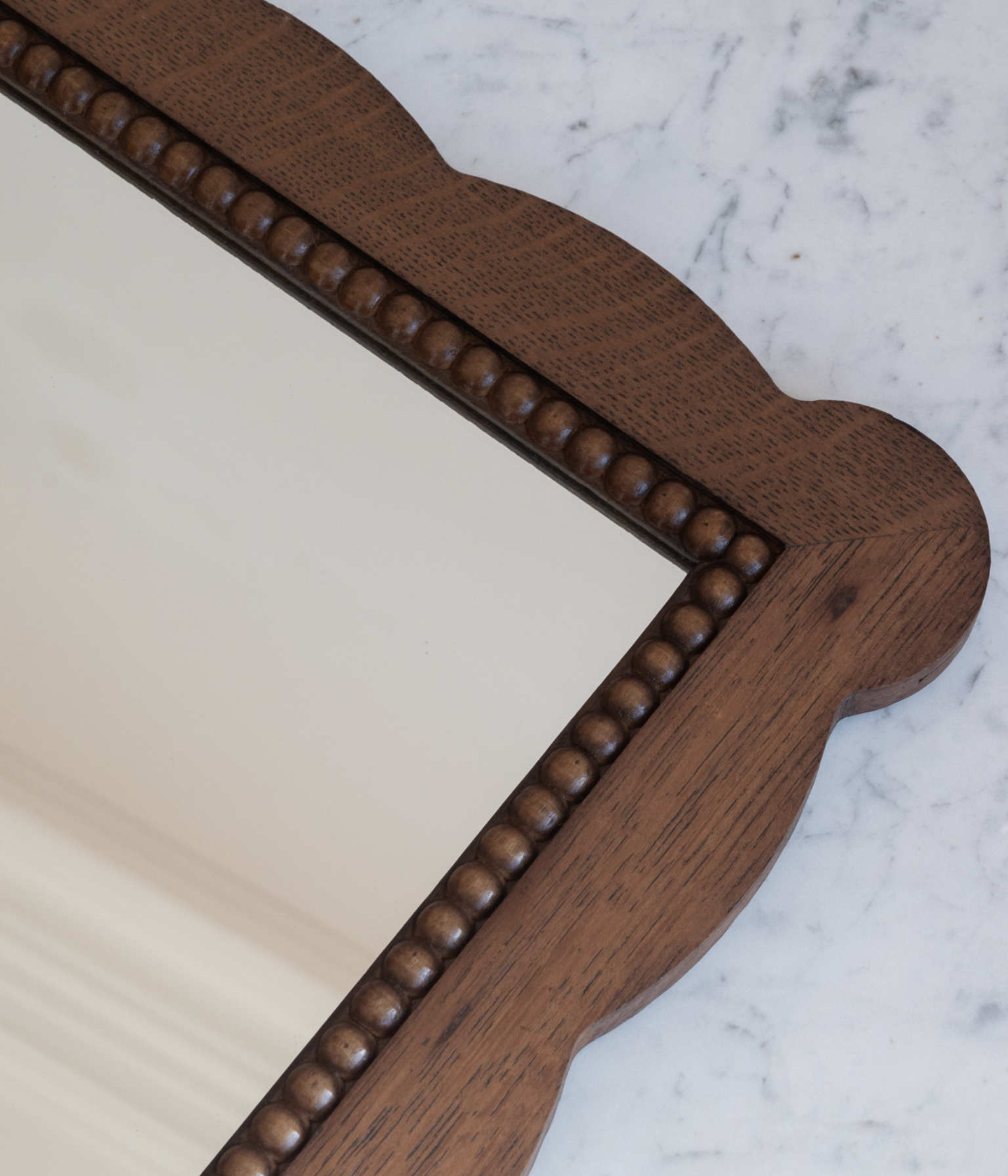 Santiago Scalloped Mirror - Small Size | Bobbin Trim | English Oak - Blend #31
