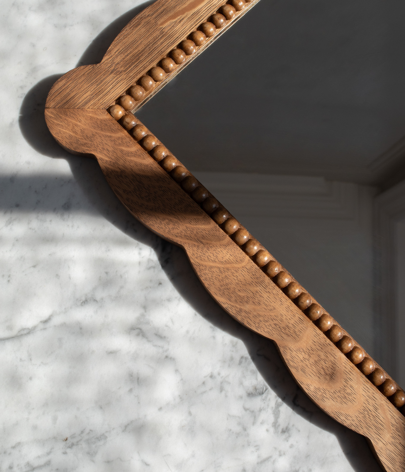 Santiago Scalloped Mirror - Small Size | Bobbin Trim | English Oak - Blend #21