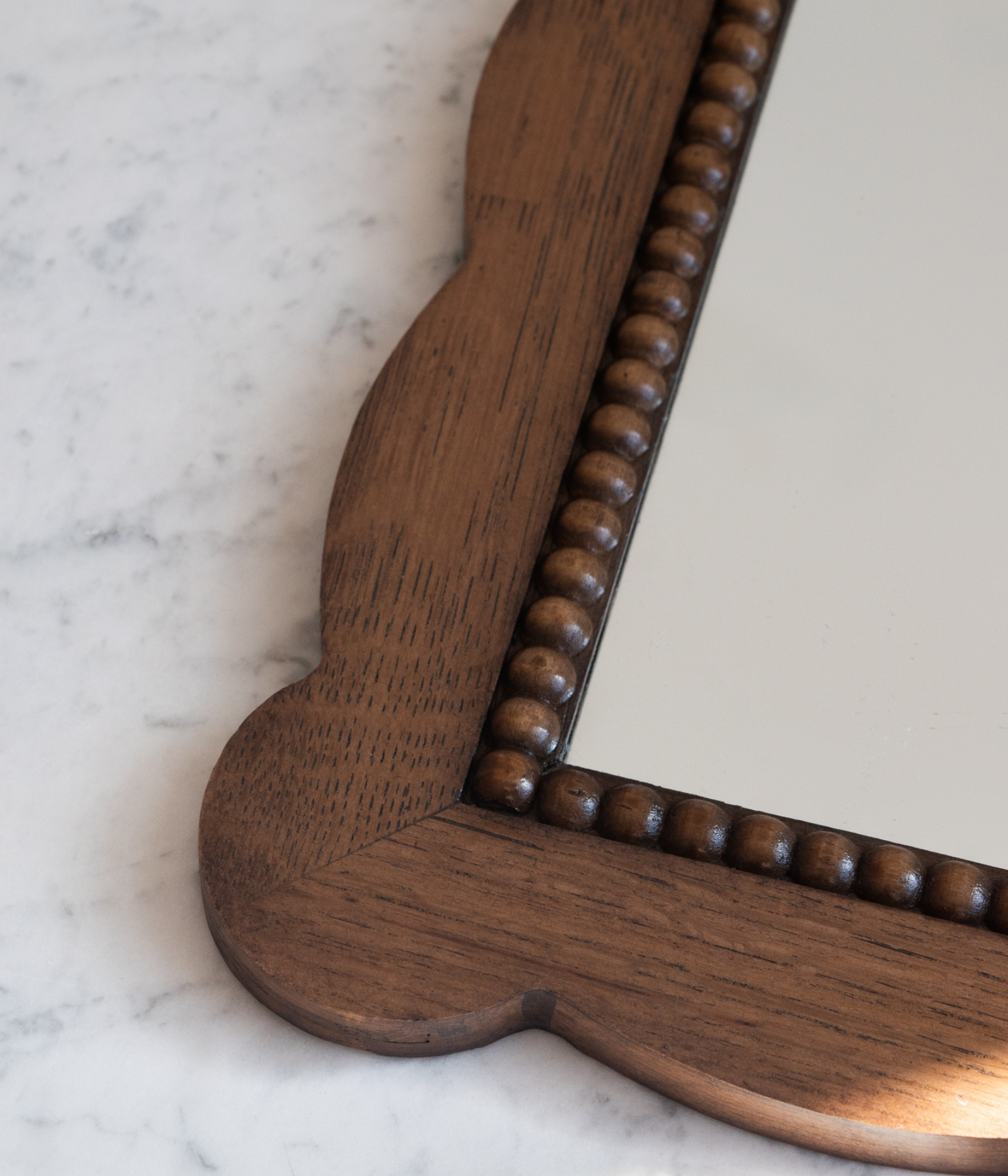 Santiago Scalloped Mirror - Small Size | Bobbin Trim | English Oak - Blend #31