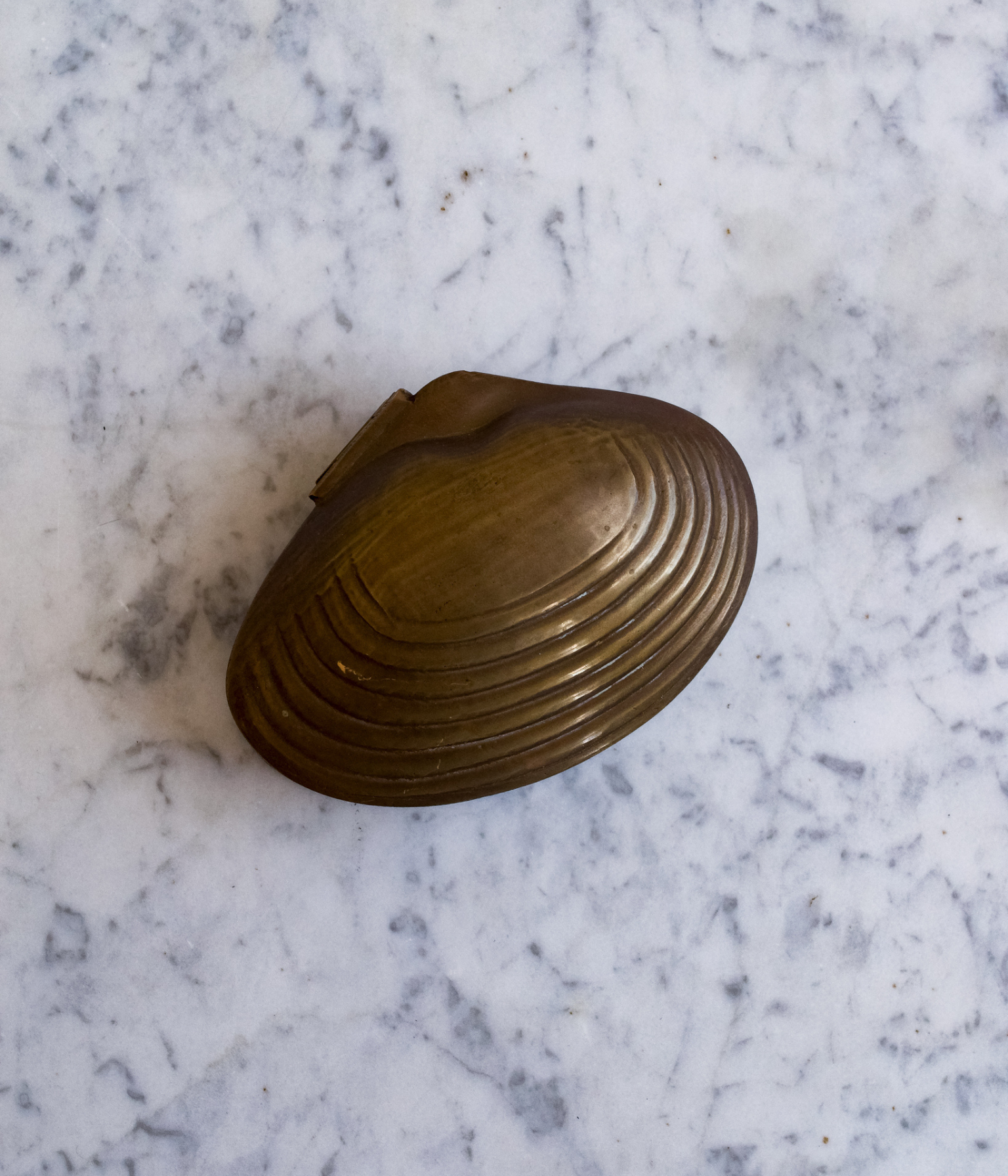 Small Vintage Brass Clam Shell Box