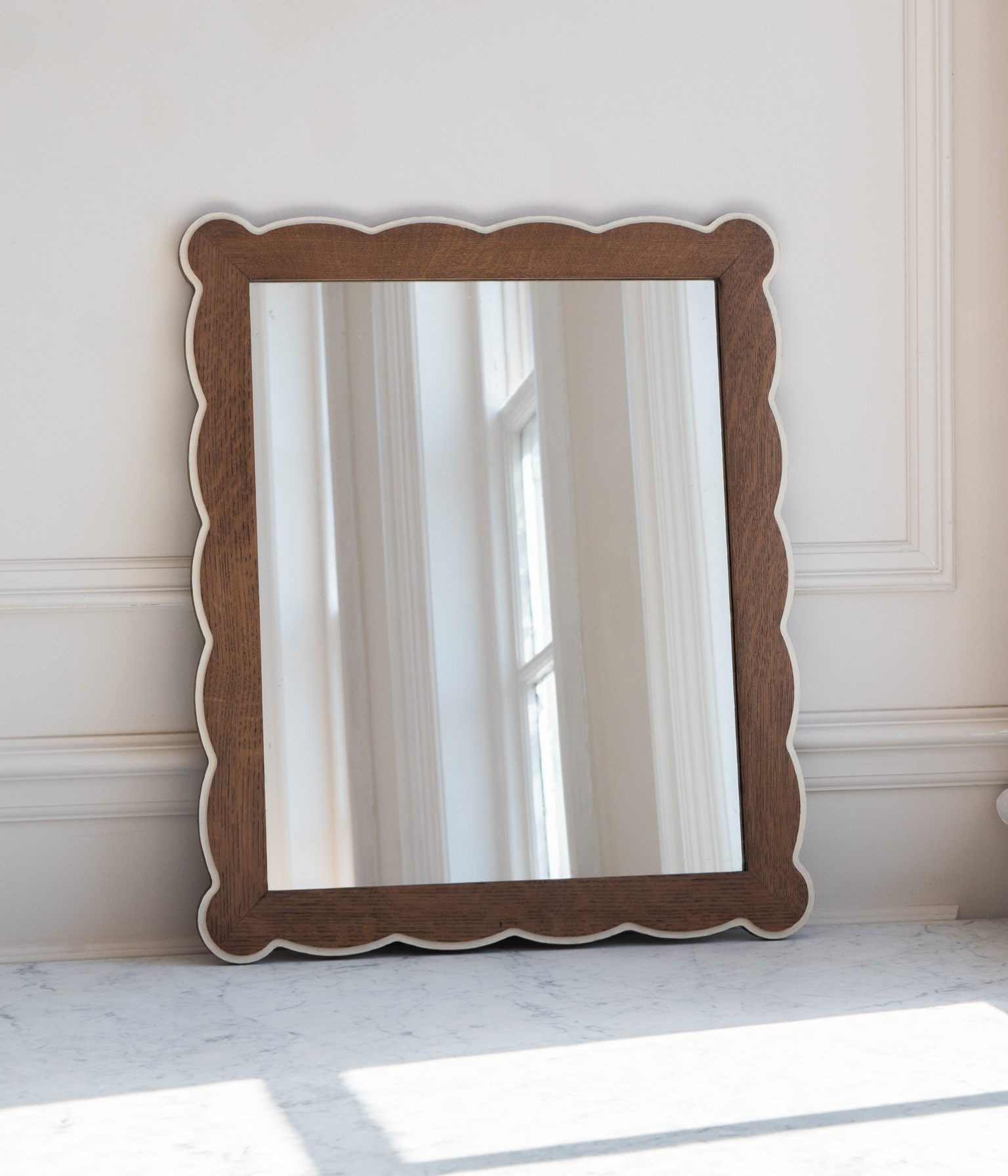 Santiago Scalloped Mirror - Small Size | Highlighted Edge | English Oak - Blend #31