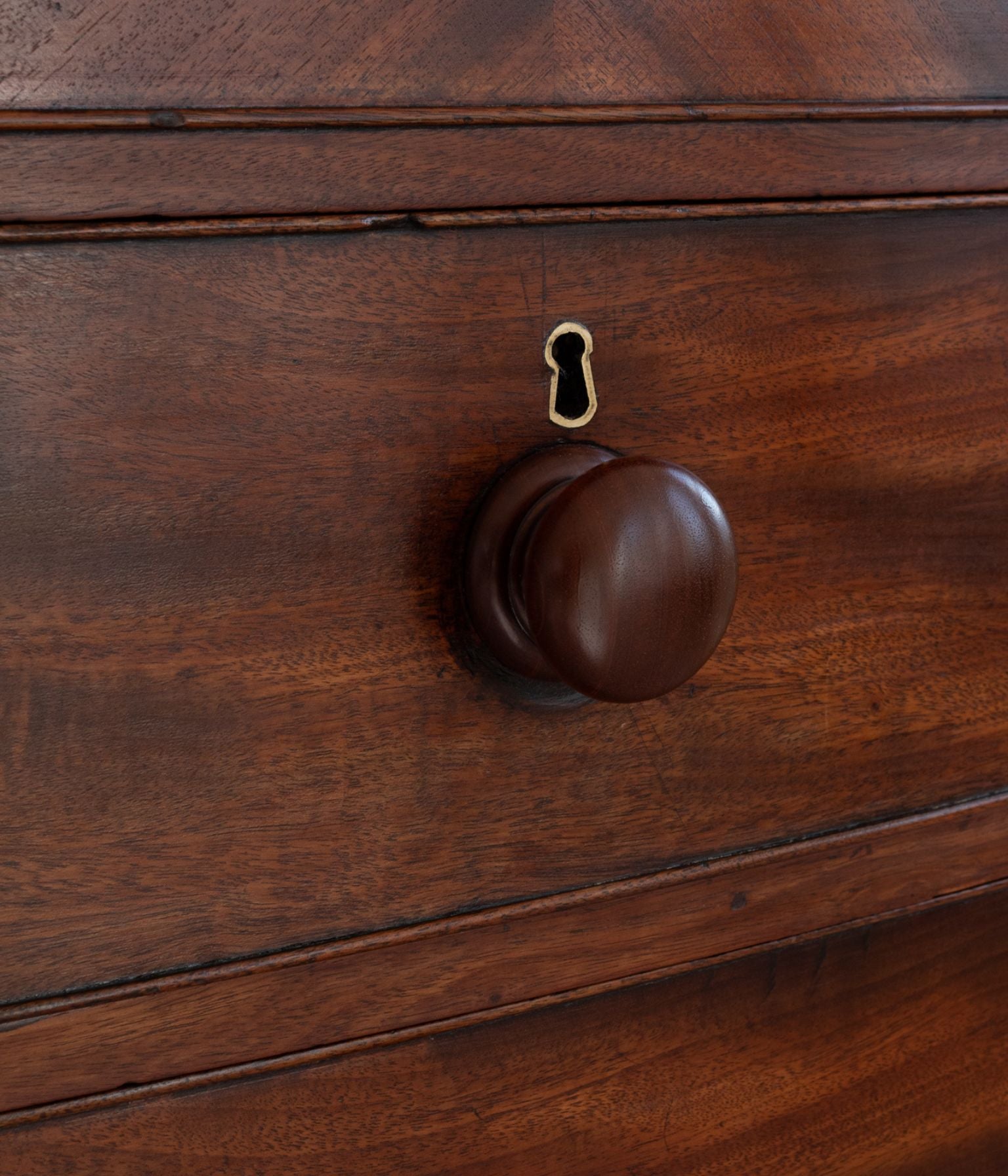 Georgian Mahogany Bow-Front Chest of Drawers with Original Knobs