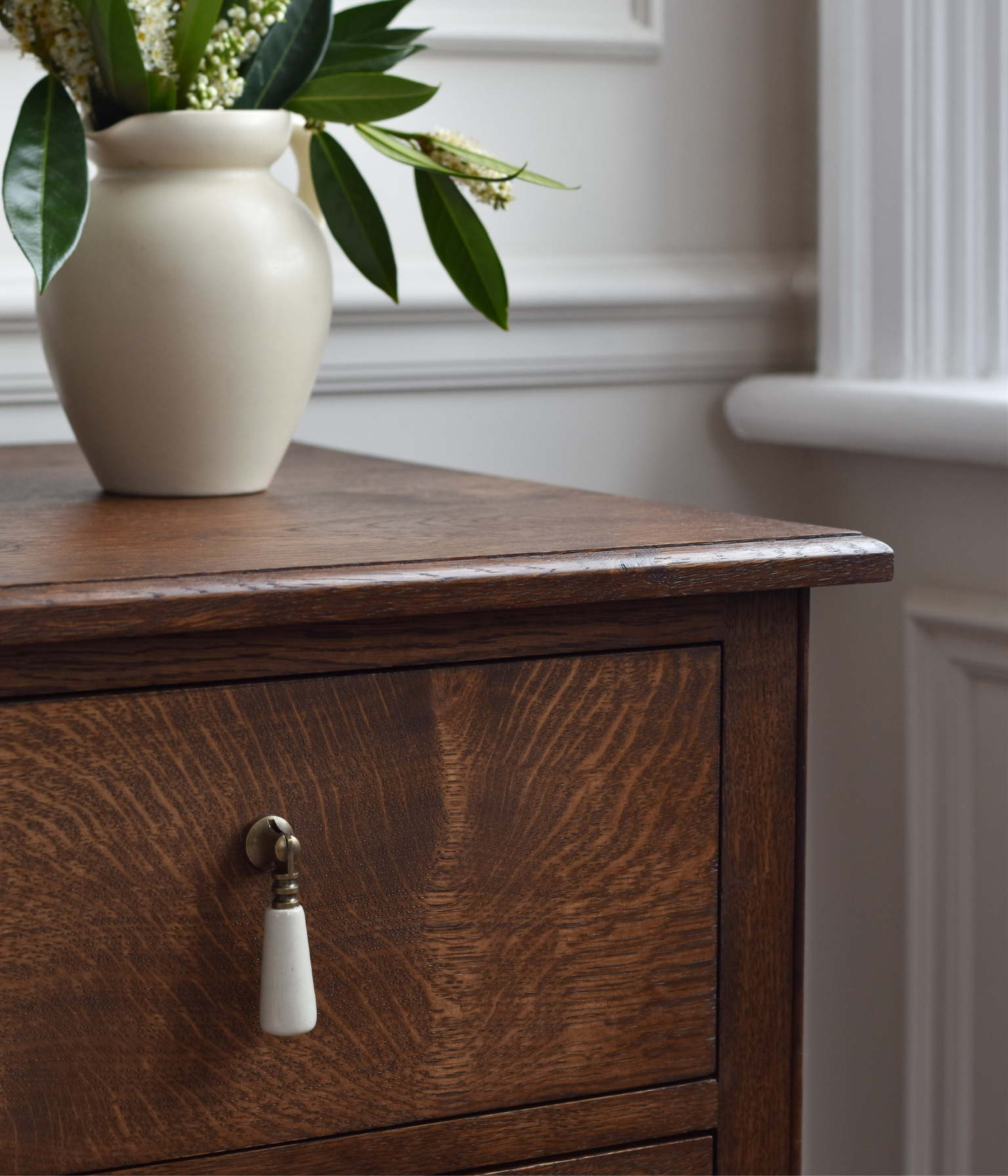 Santiago Scalloped Chest Of Drawers