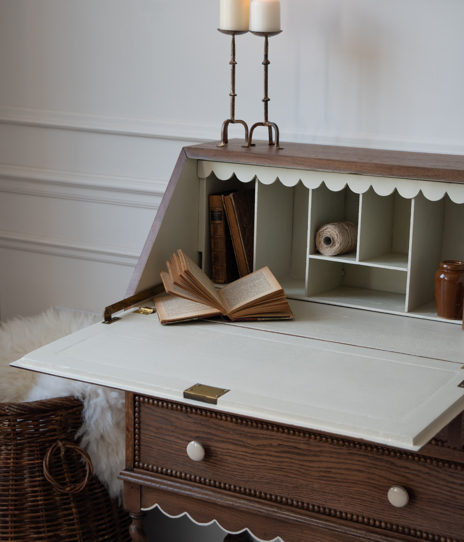 Antique Solid Oak Bureau With A Scalloped Edge & Bobbin Trim