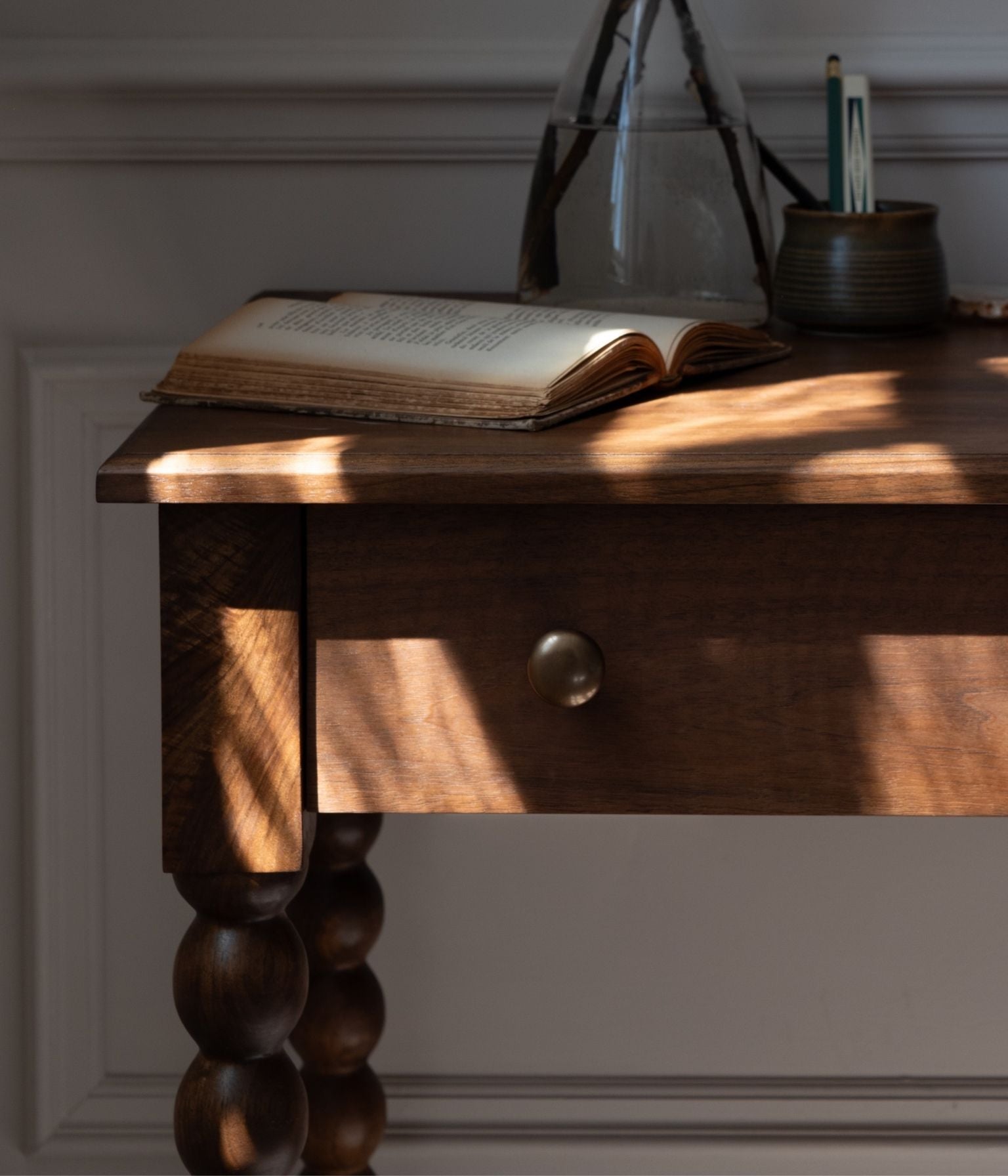 Sintra Bobbin Writing Desk