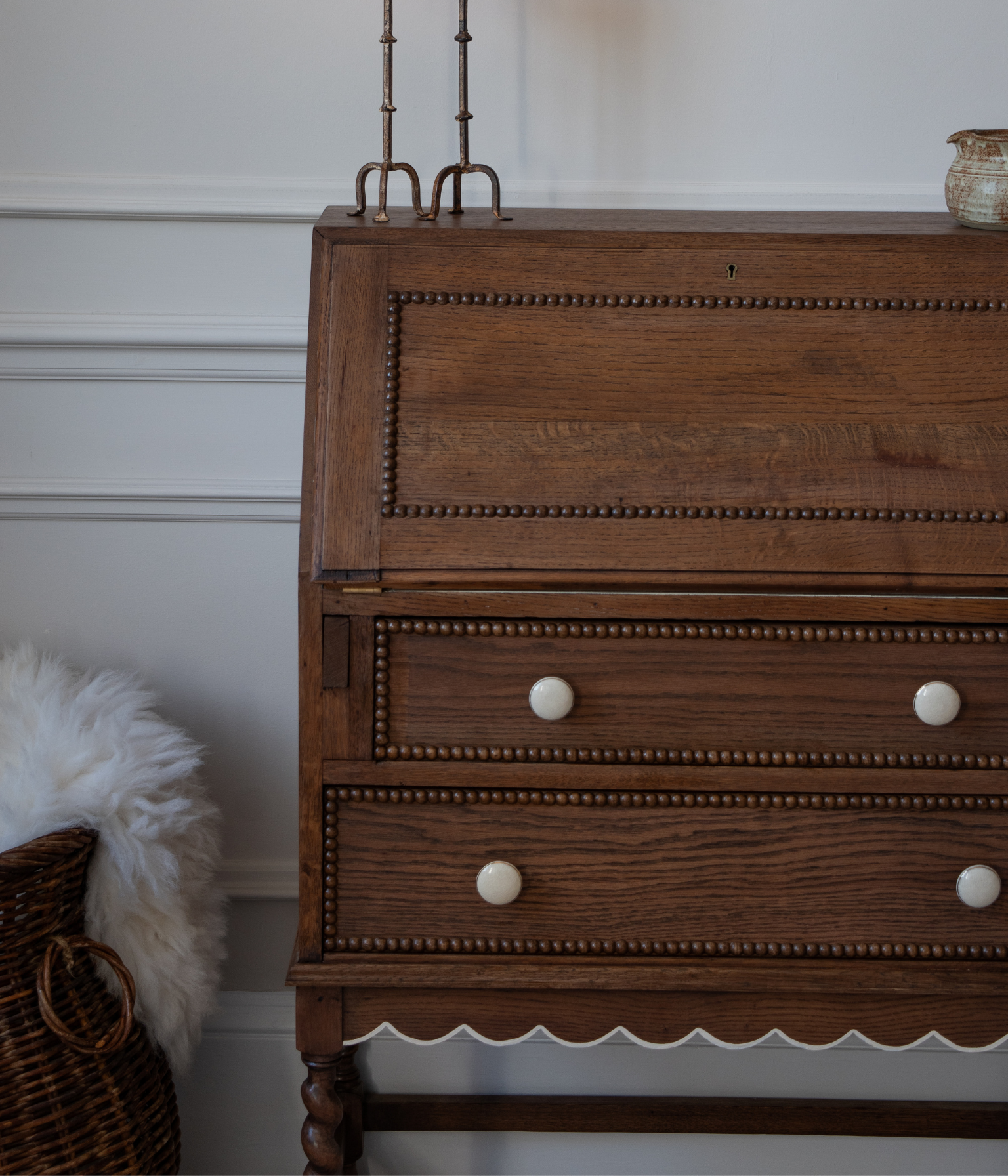 Antique Solid Oak Bureau With A Scalloped Edge & Bobbin Trim