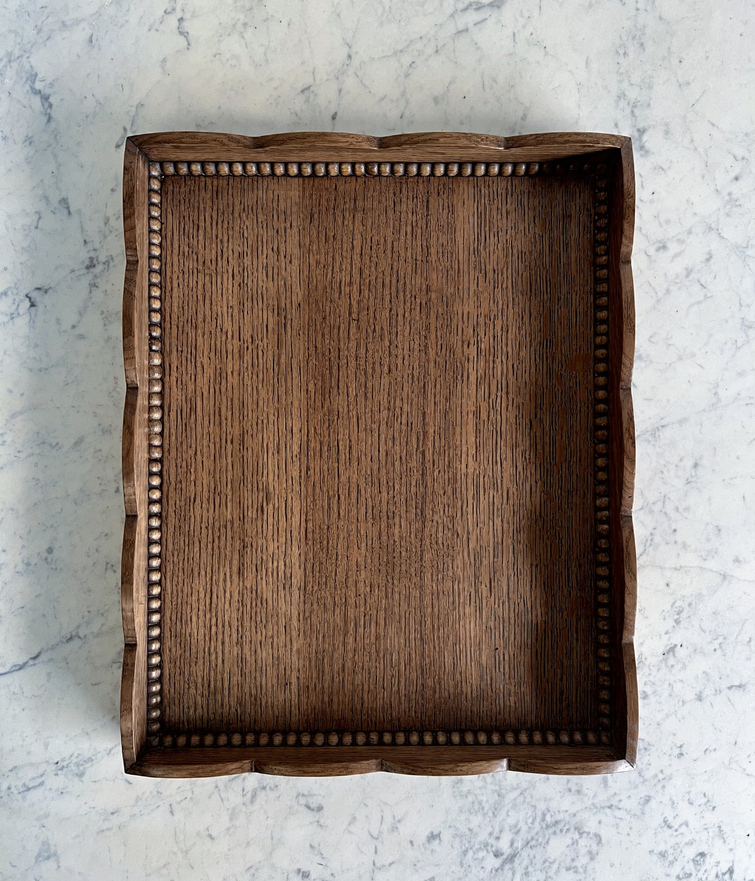 Santiago Scalloped Serving Tray