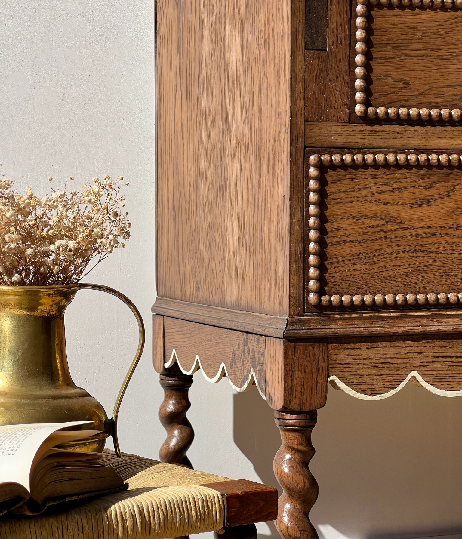 Antique Solid Oak Bureau With A Scalloped Edge & Bobbin Trim