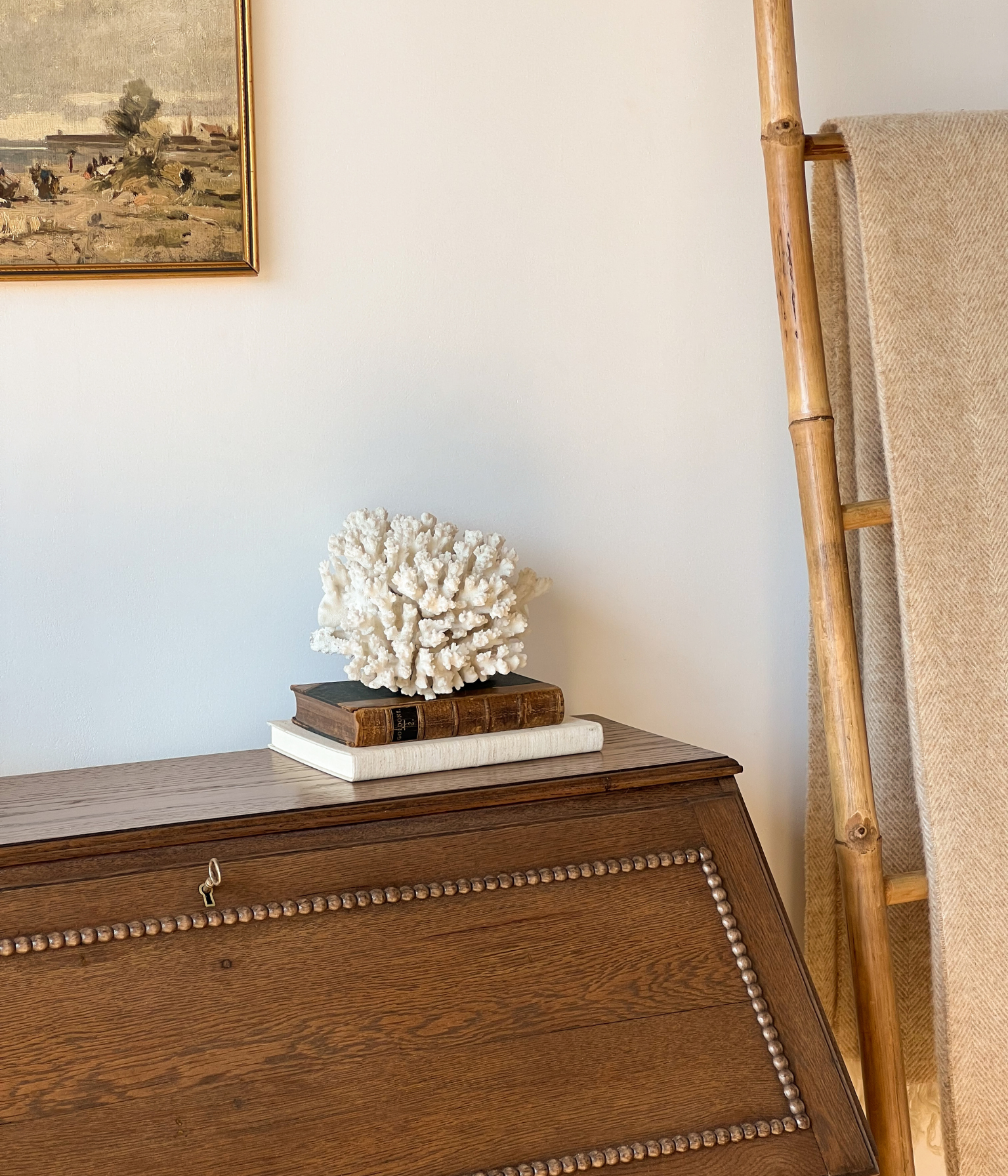 Antique Solid Oak Bureau With A Scalloped Edge & Bobbin Trim