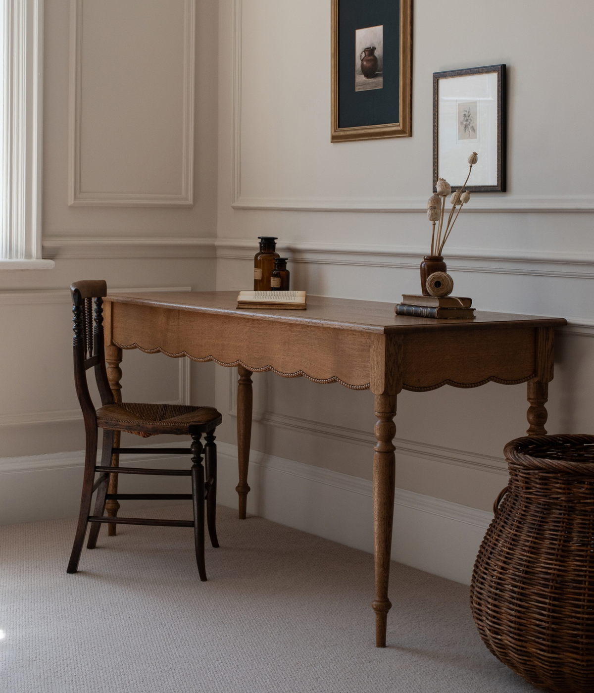 Santiago Scalloped Writing Desk