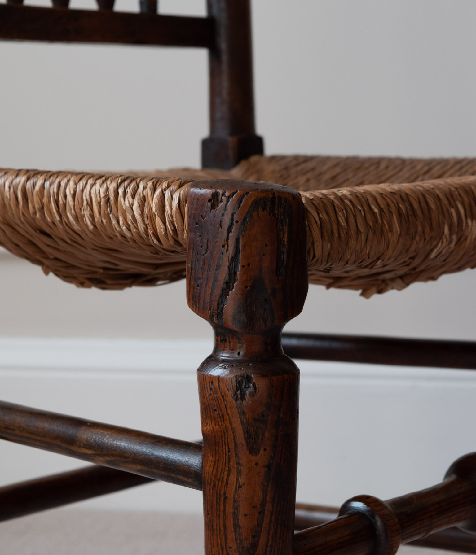19th-Century Rush-Seated Spindle-Back Chair in Oak
