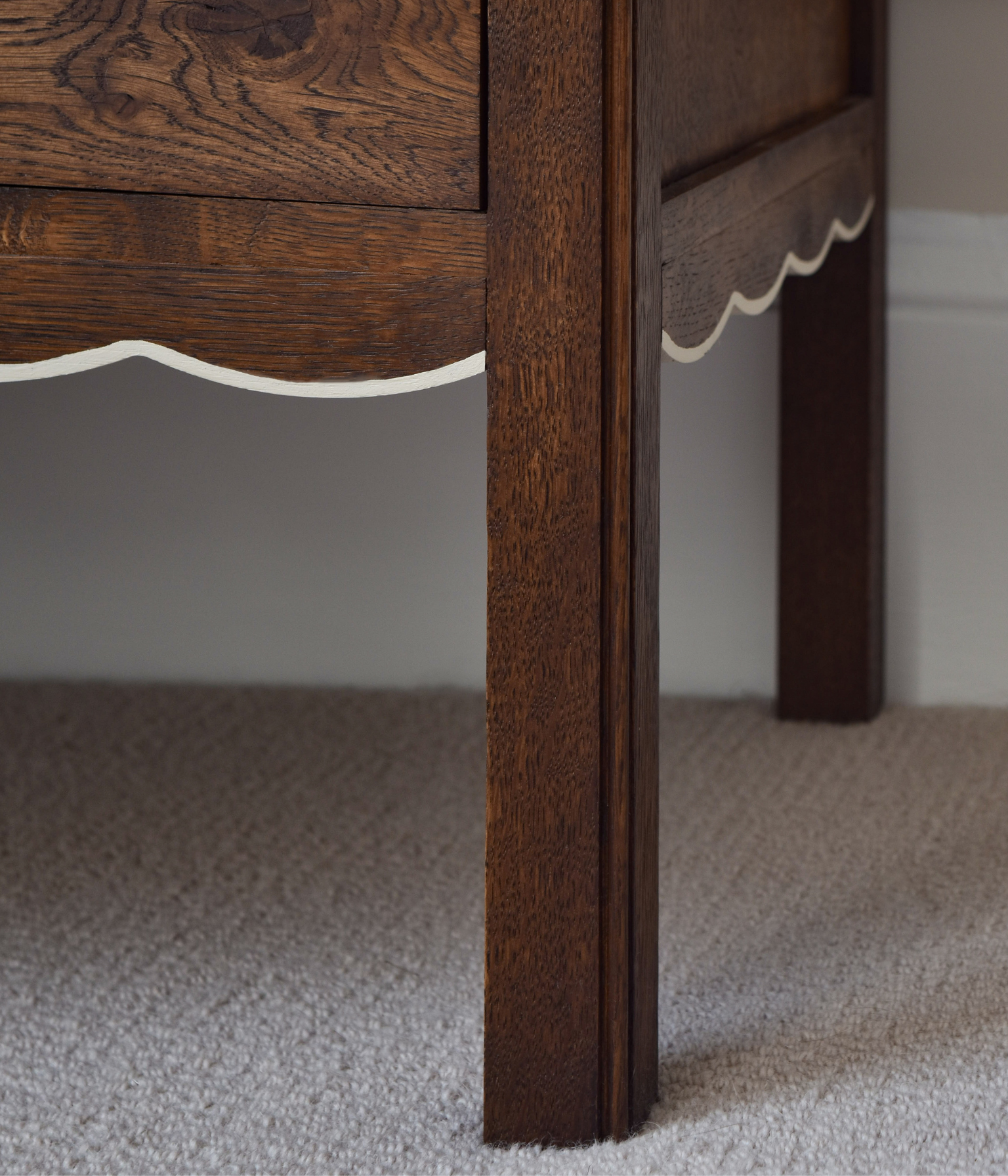 Santiago Scalloped Chest Of Drawers