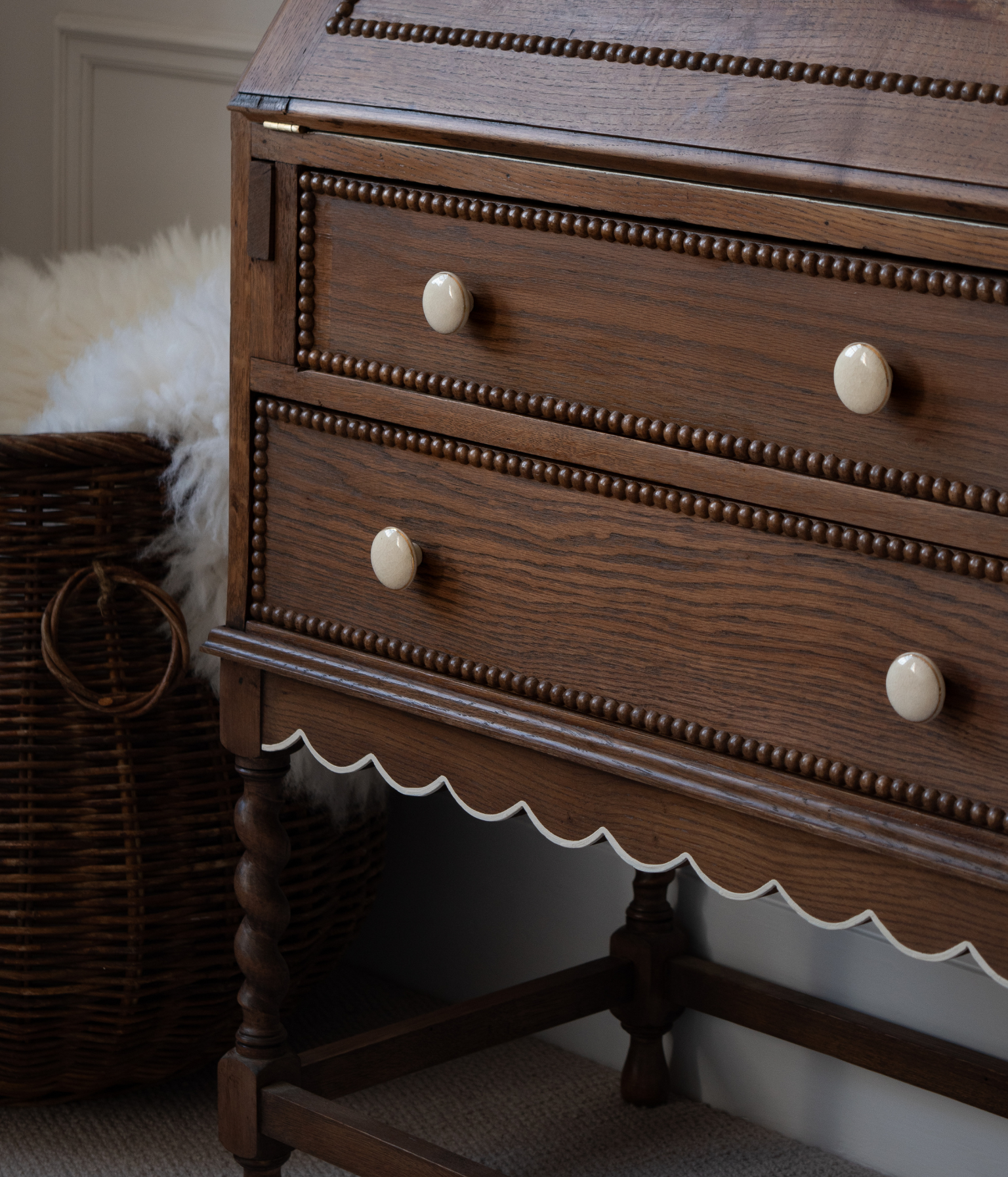 Antique Solid Oak Bureau With A Scalloped Edge & Bobbin Trim