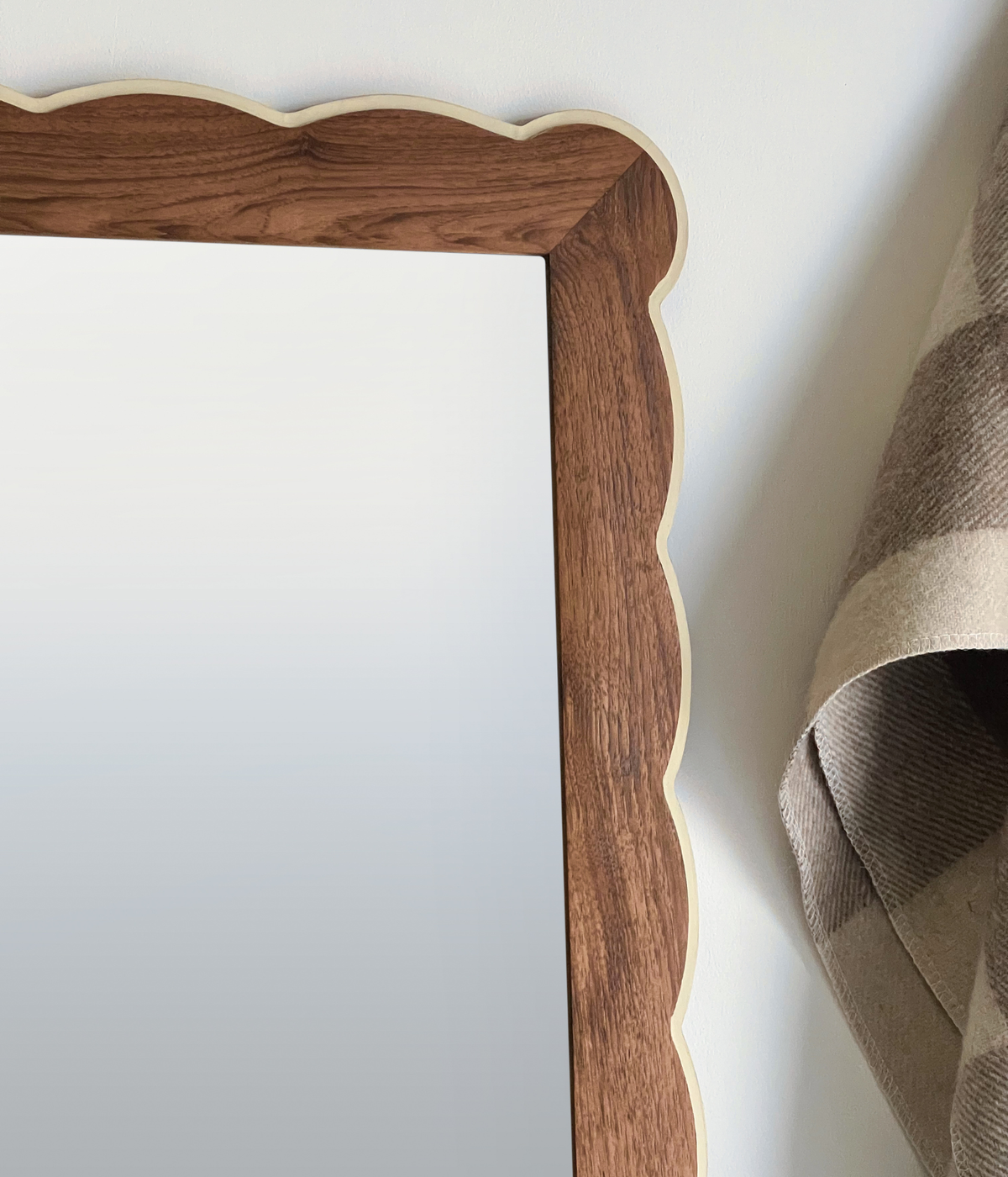 Santiago Scalloped Mirror — Medium Size