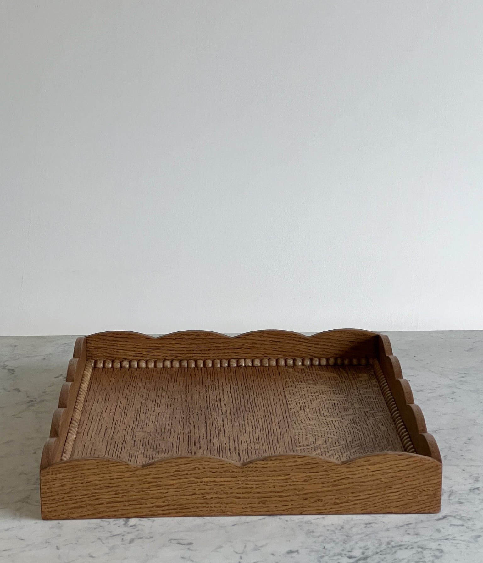 Santiago Scalloped Serving Tray