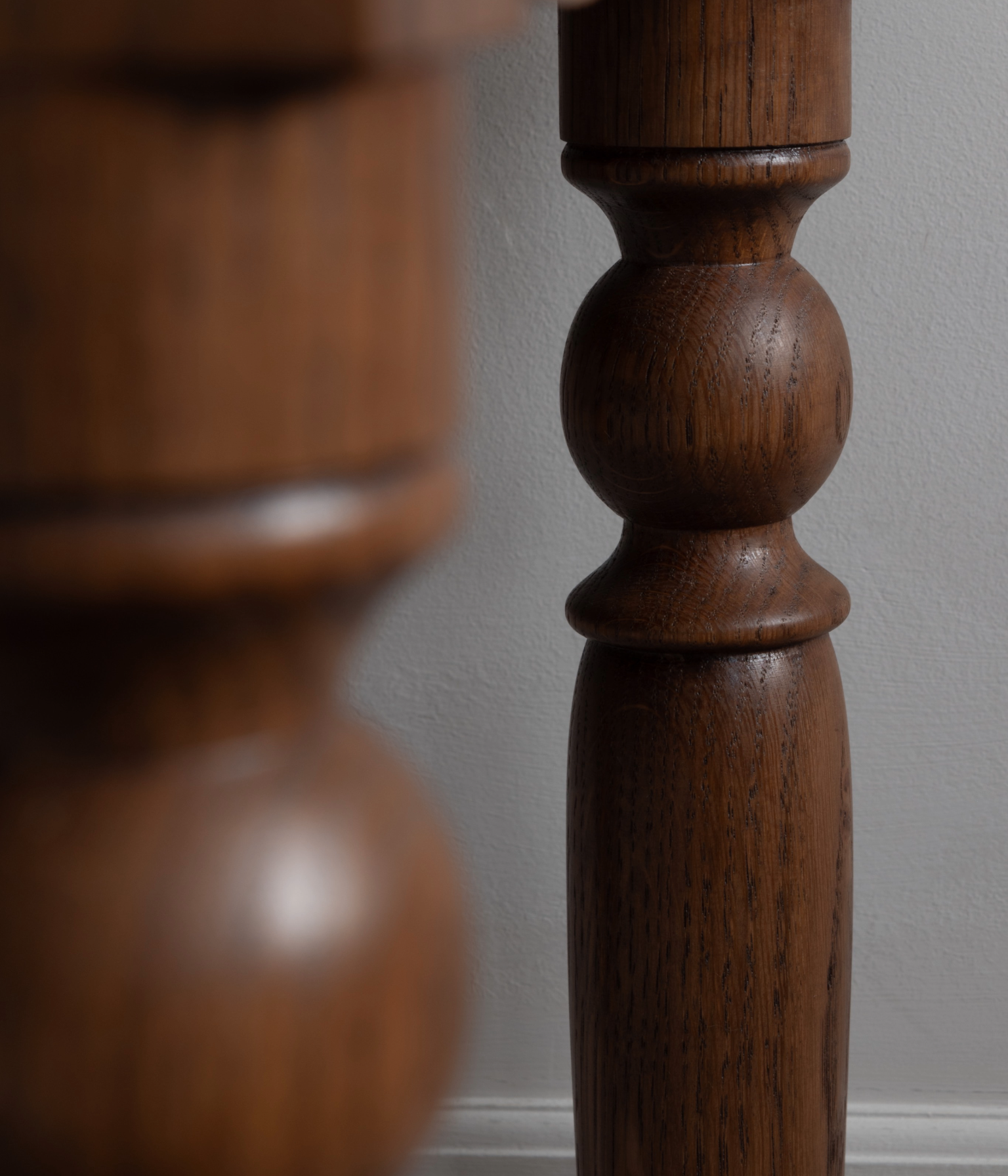 Santiago Scalloped Console Table